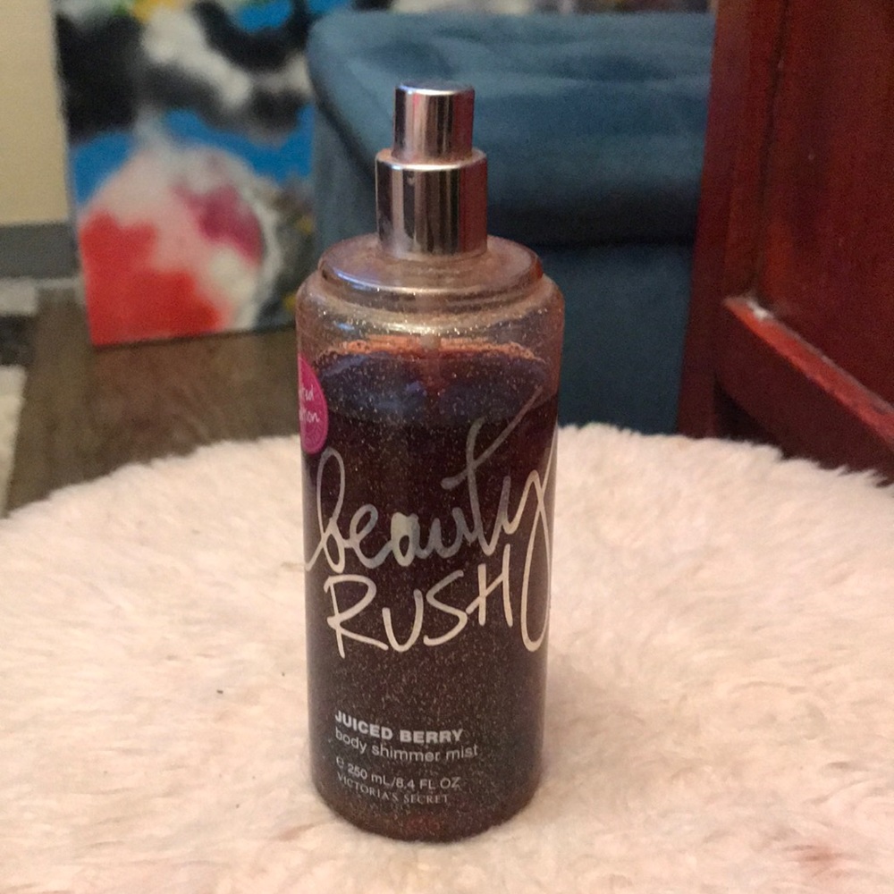 Beauty rush juice berry body shimmer mist